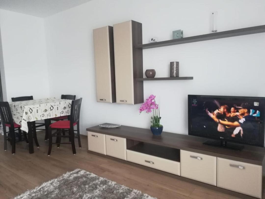 Apartamento Studio Green Târgu-Mureş Exterior foto
